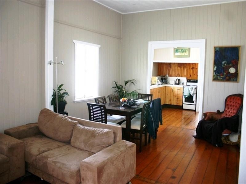 34 Erneton Street, Newmarket QLD 4051