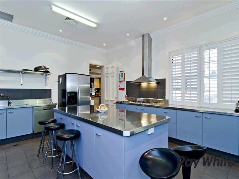 1 Palm Avenue, Ascot QLD 4007