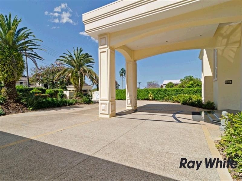 1 Palm Avenue, Ascot QLD 4007