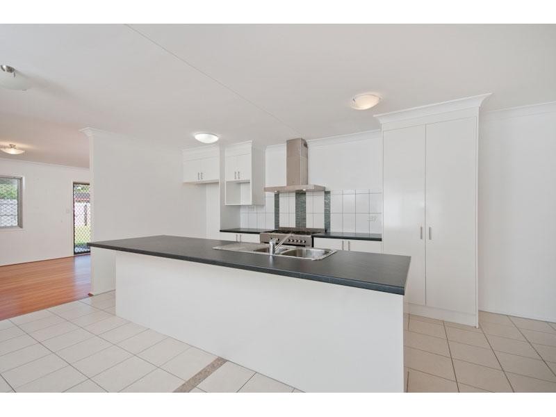 8 Mingela Street, Keperra QLD 4054