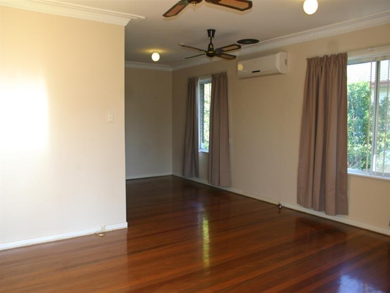 12 Lymm Street, Mount Gravatt East QLD 4122