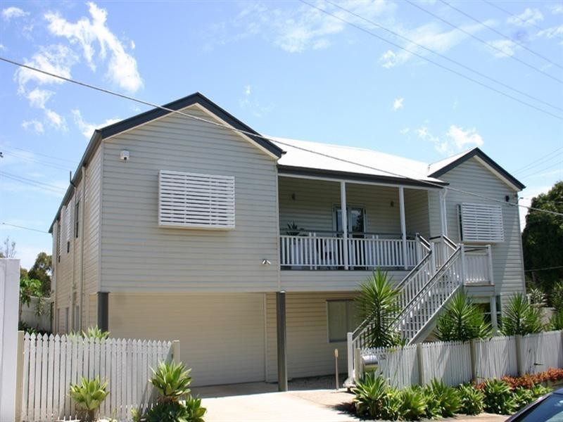 32 South Street, Newmarket QLD 4051