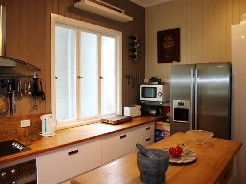 31 Grafton Street, Windsor QLD 4030