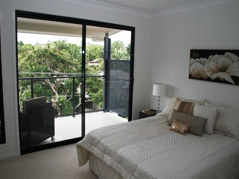 34 Farm Street, Newmarket QLD 4051