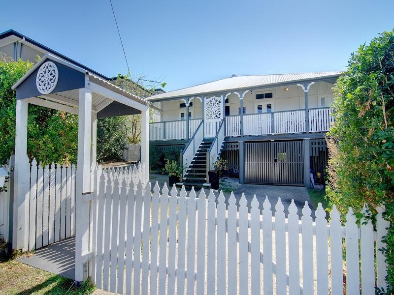 83 Alderley Avenue, Alderley QLD 4051