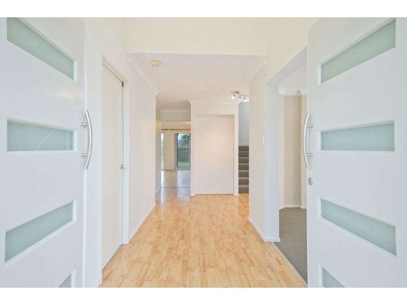 7 Trevallyn Place, Upper Kedron QLD 4055