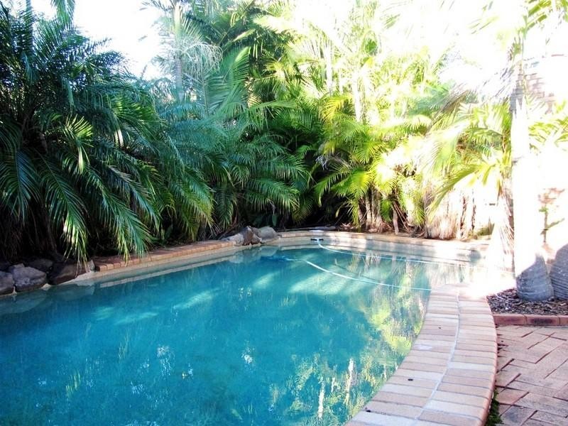 4 Fife Court, Ferny Grove QLD 4055