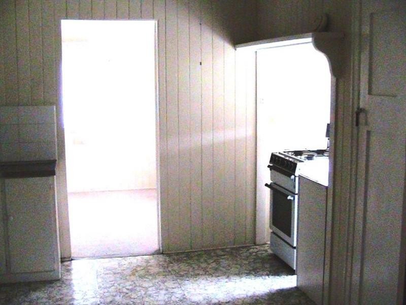 12 Inglis Street, Grange QLD 4051