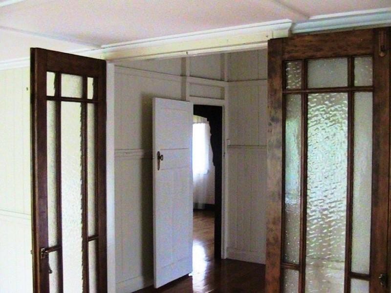 12 Inglis Street, Grange QLD 4051