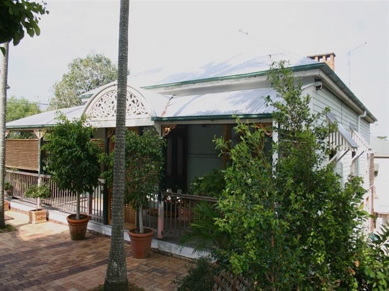 73 Swan Terrace, Windsor QLD 4030