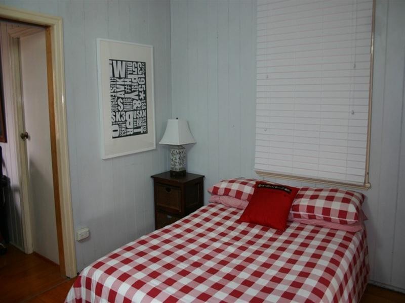 73 Swan Terrace, Windsor QLD 4030