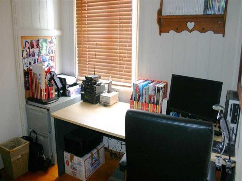 73 Swan Terrace, Windsor QLD 4030