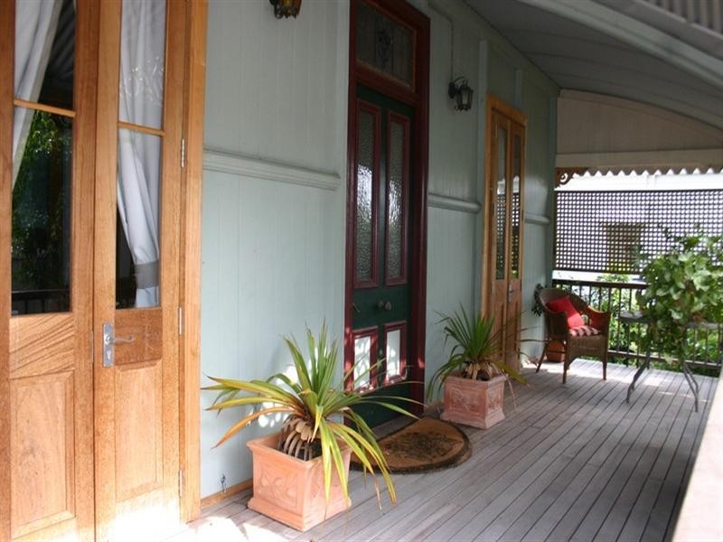 73 Swan Terrace, Windsor QLD 4030