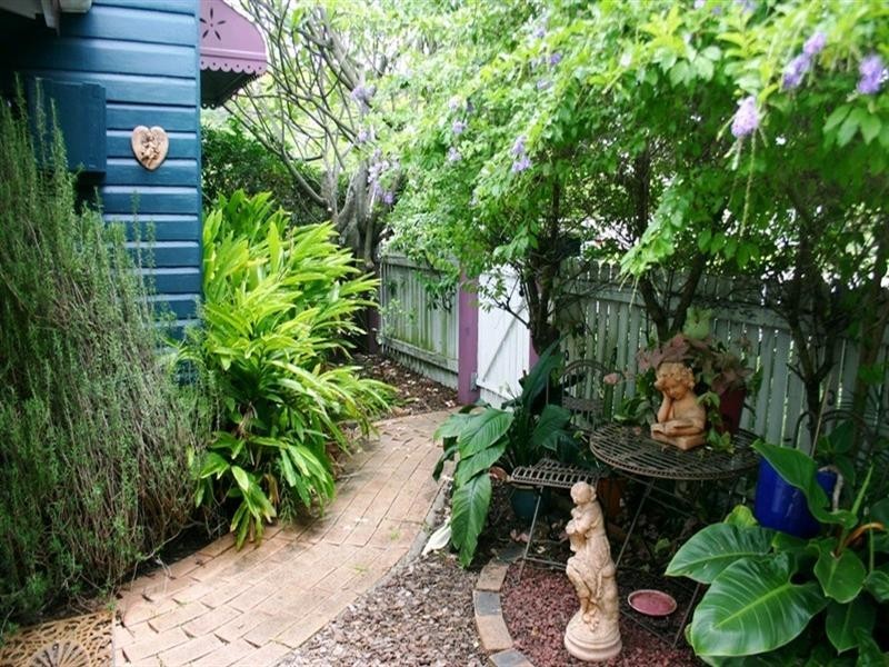 5 Storkey Street, Windsor QLD 4030