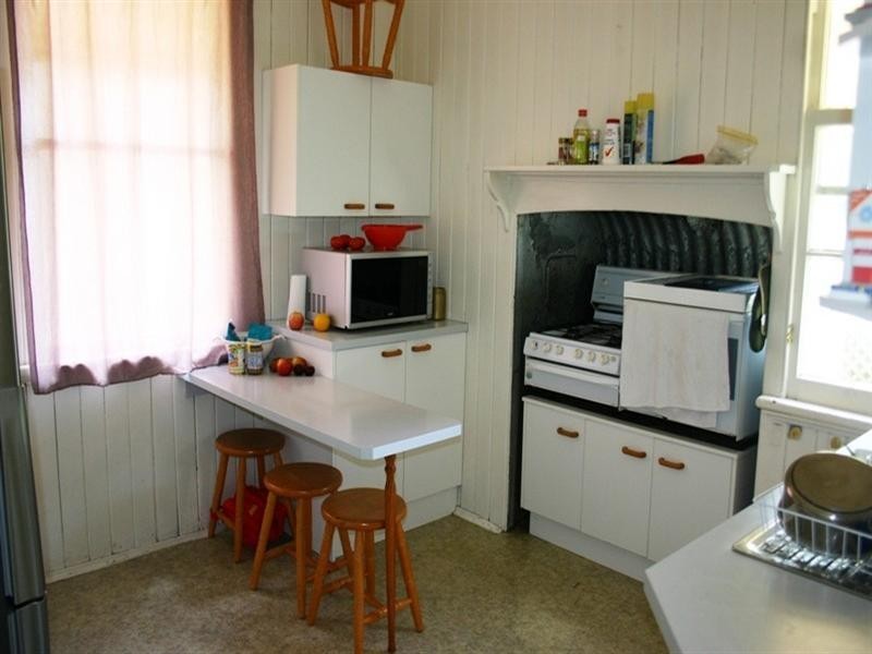 44 Grantson Street, Windsor QLD 4030