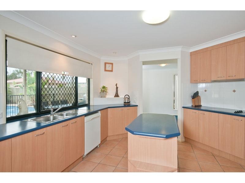 53 O’Quinn Street, Upper Kedron QLD 4055