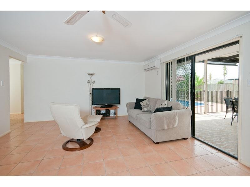 53 O’Quinn Street, Upper Kedron QLD 4055