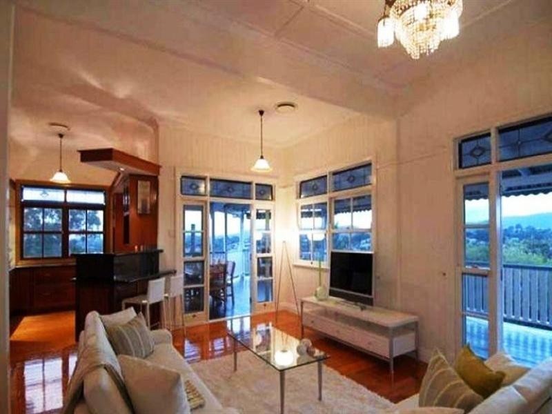 12 Alderley Avenue, Alderley QLD 4051