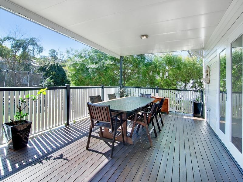 83 Alderley Avenue, Alderley QLD 4051
