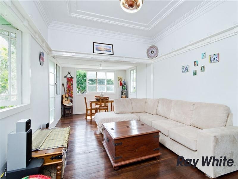 5 Carroll Crescent, Grange QLD 4051