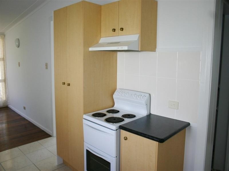 16 Chisholm Street, Stafford Heights QLD 4053