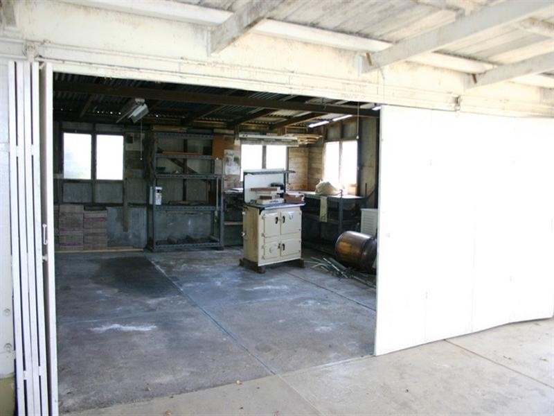 16 Chisholm Street, Stafford Heights QLD 4053