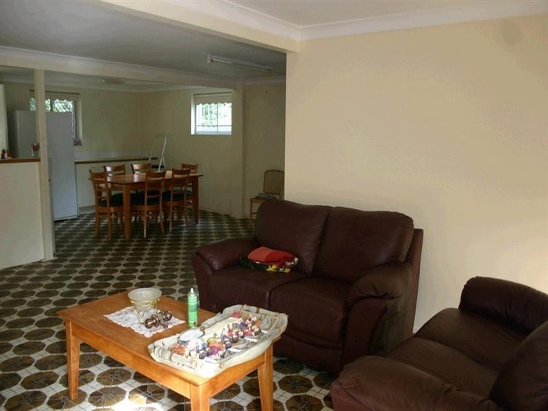 23 Eighth Avenue, Wilston QLD 4051