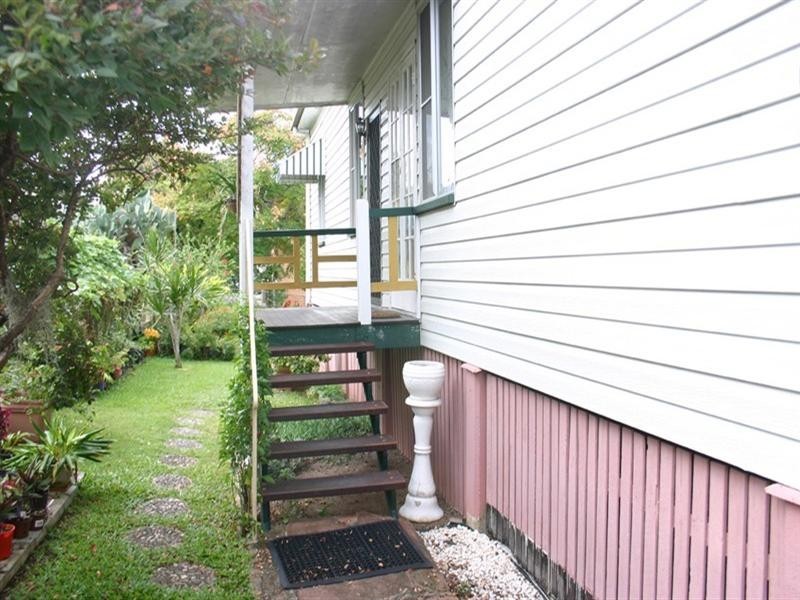 60 Macgregor Street, Wilston QLD 4051