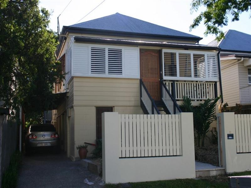 12 Swan Terrace, Windsor QLD 4030