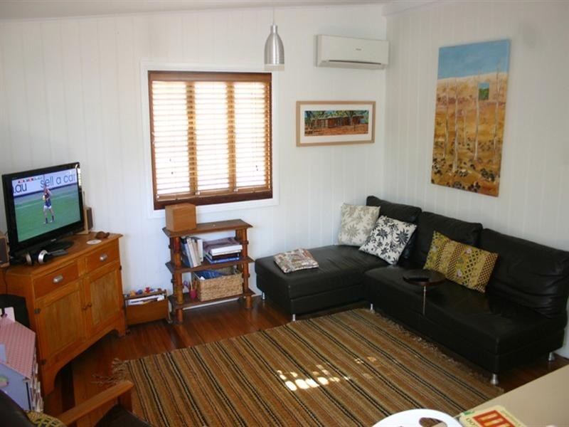 12 Swan Terrace, Windsor QLD 4030