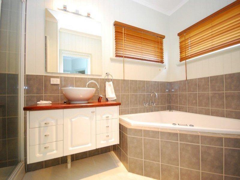 20 Cumberland Street, Windsor QLD 4030