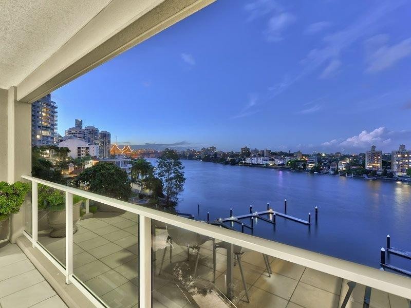 13/39 Castlebar Street, Kangaroo Point QLD 4169