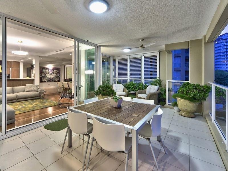 13/39 Castlebar Street, Kangaroo Point QLD 4169