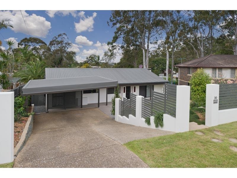 30 Bordeau Crescent, Petrie QLD 4502