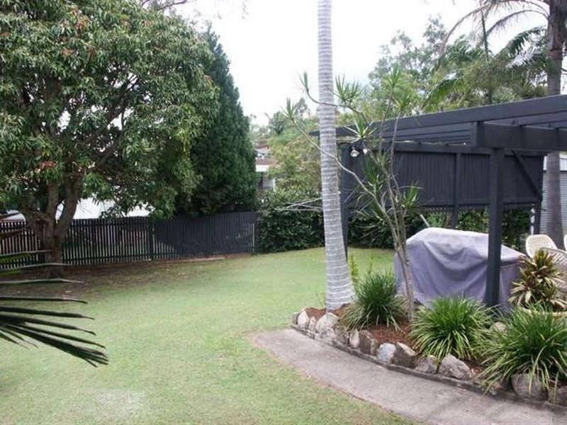 7 Allara Crescent, Ferny Hills QLD 4055