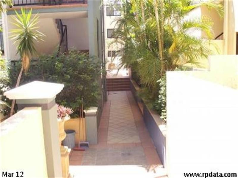 2 St Pauls Terrace, Spring Hill QLD 4000