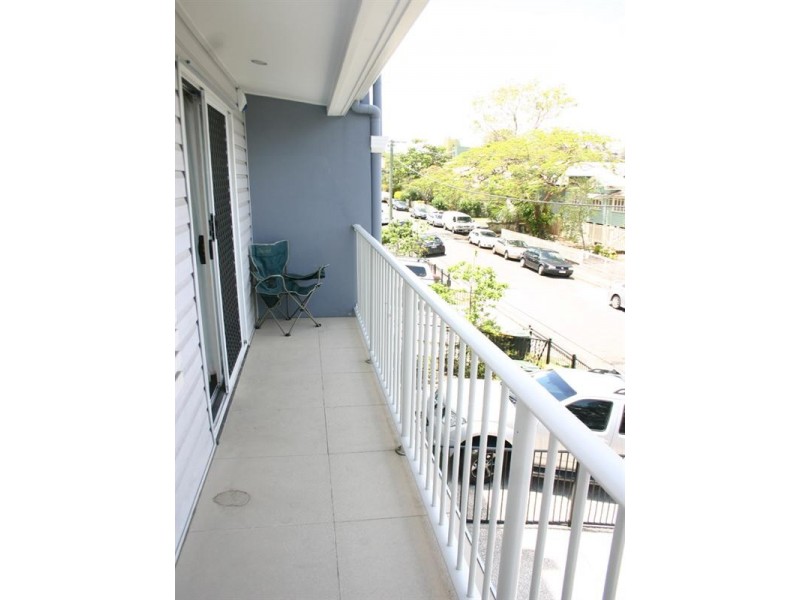 Rm 1/6A Lucy Street, Albion QLD 4010