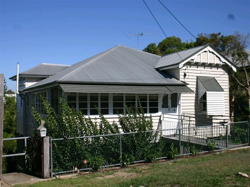 11 Dover Street, Wilston QLD 4051