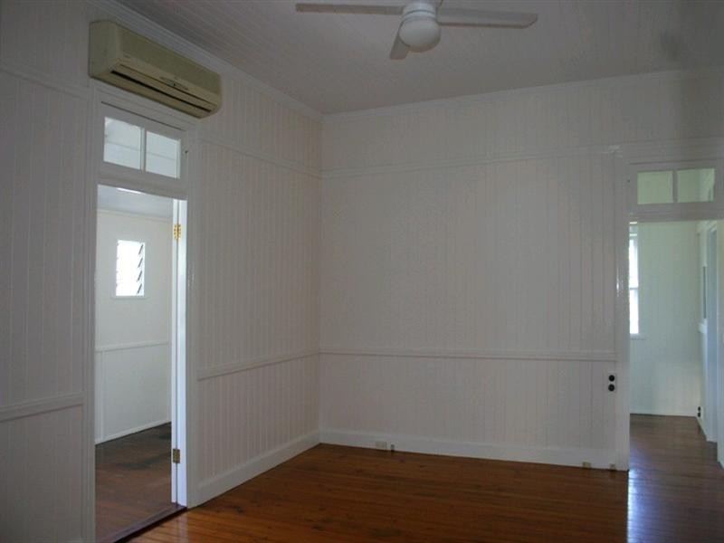 11 Dover Street, Wilston QLD 4051