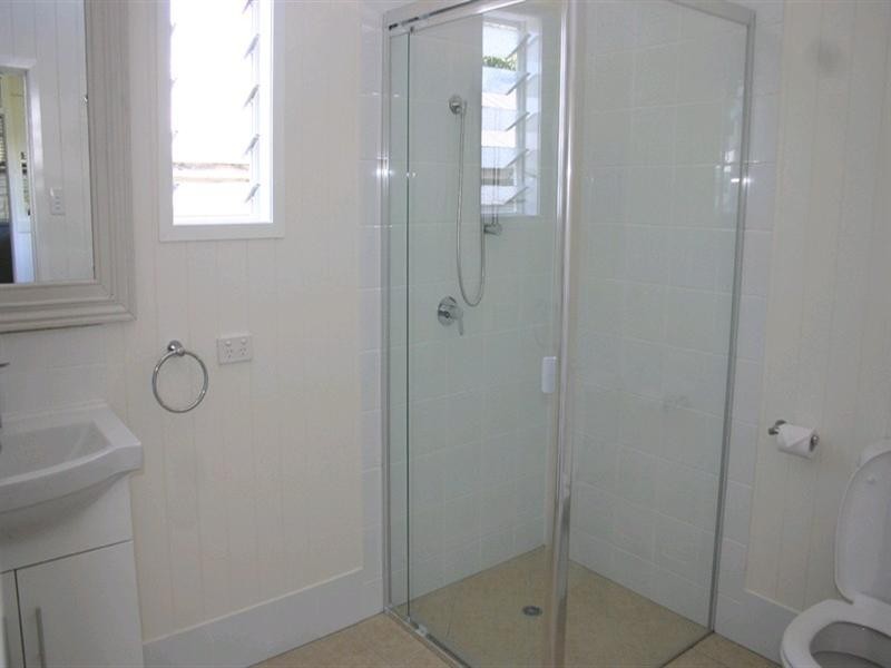 11 Dover Street, Wilston QLD 4051