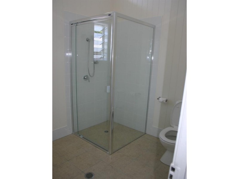 11 Dover Street, Wilston QLD 4051