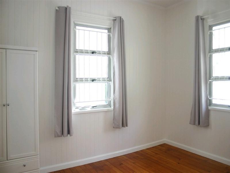 11 Dover Street, Wilston QLD 4051