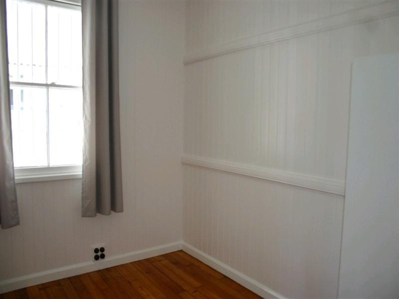 11 Dover Street, Wilston QLD 4051