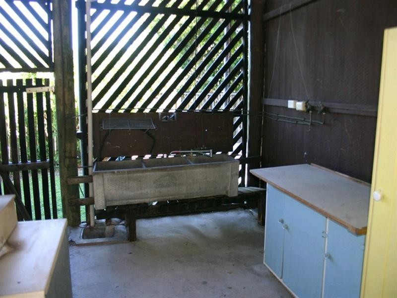 11 Dover Street, Wilston QLD 4051