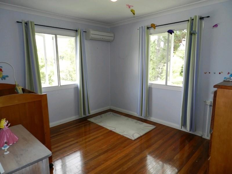 19 Kaiyar Street, Chermside West QLD 4032