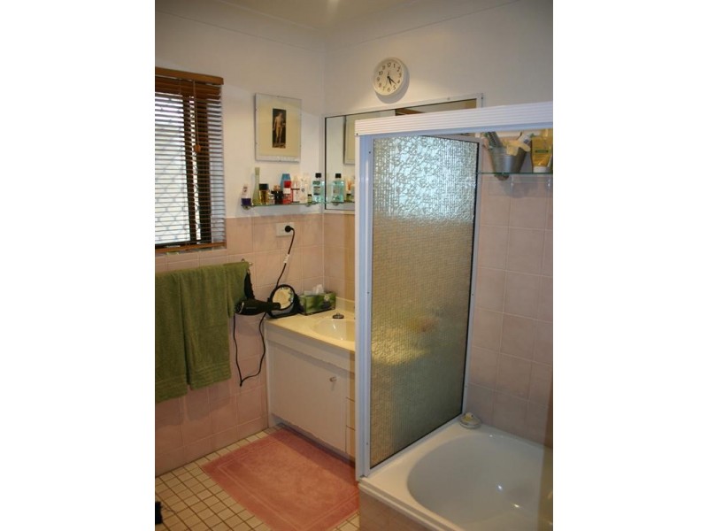 4/37 Victoria Terrace, Gordon Park QLD 4031