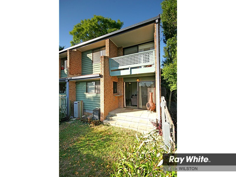 26 Glenrosa Road, Red Hill QLD 4059