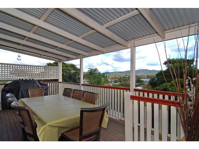 16 Plymouth Street, Alderley QLD 4051