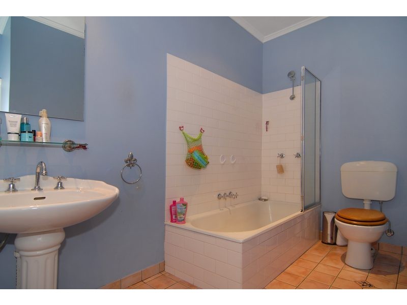 16 Plymouth Street, Alderley QLD 4051