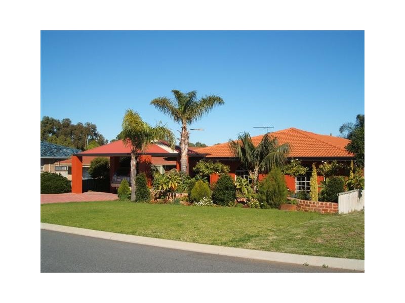 13 Coatelan Drive, Stirling WA 6021
